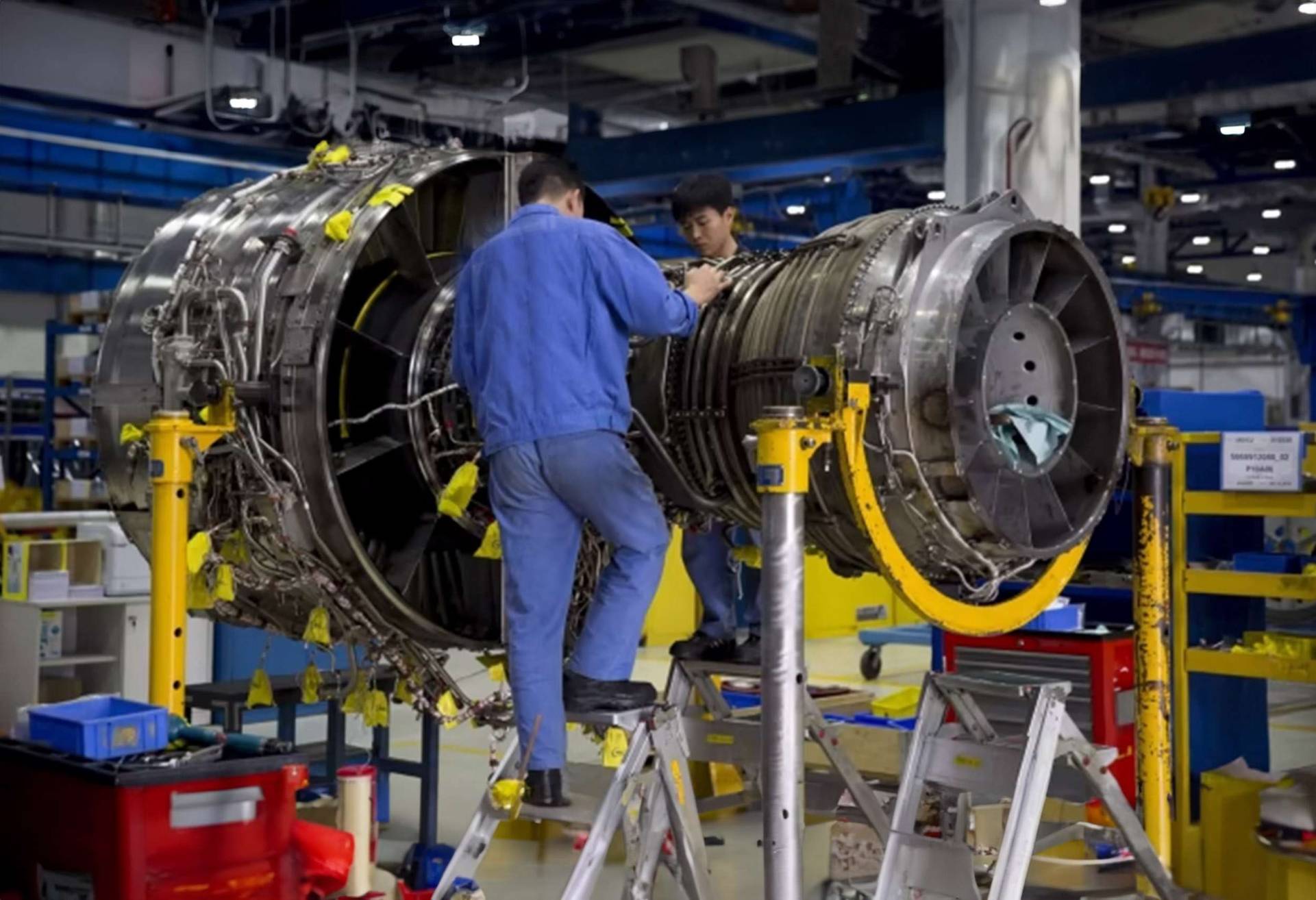 MRO